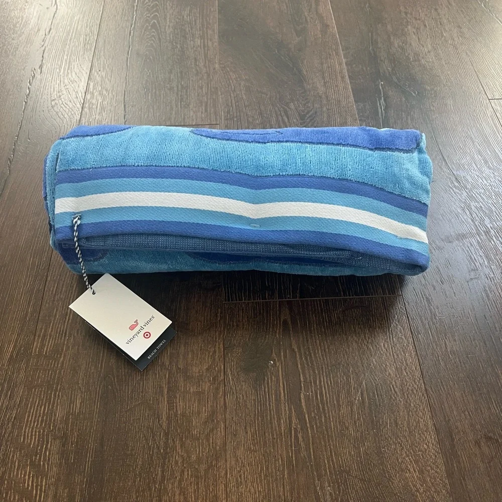 Vineyard vines for target whale towel-NWT